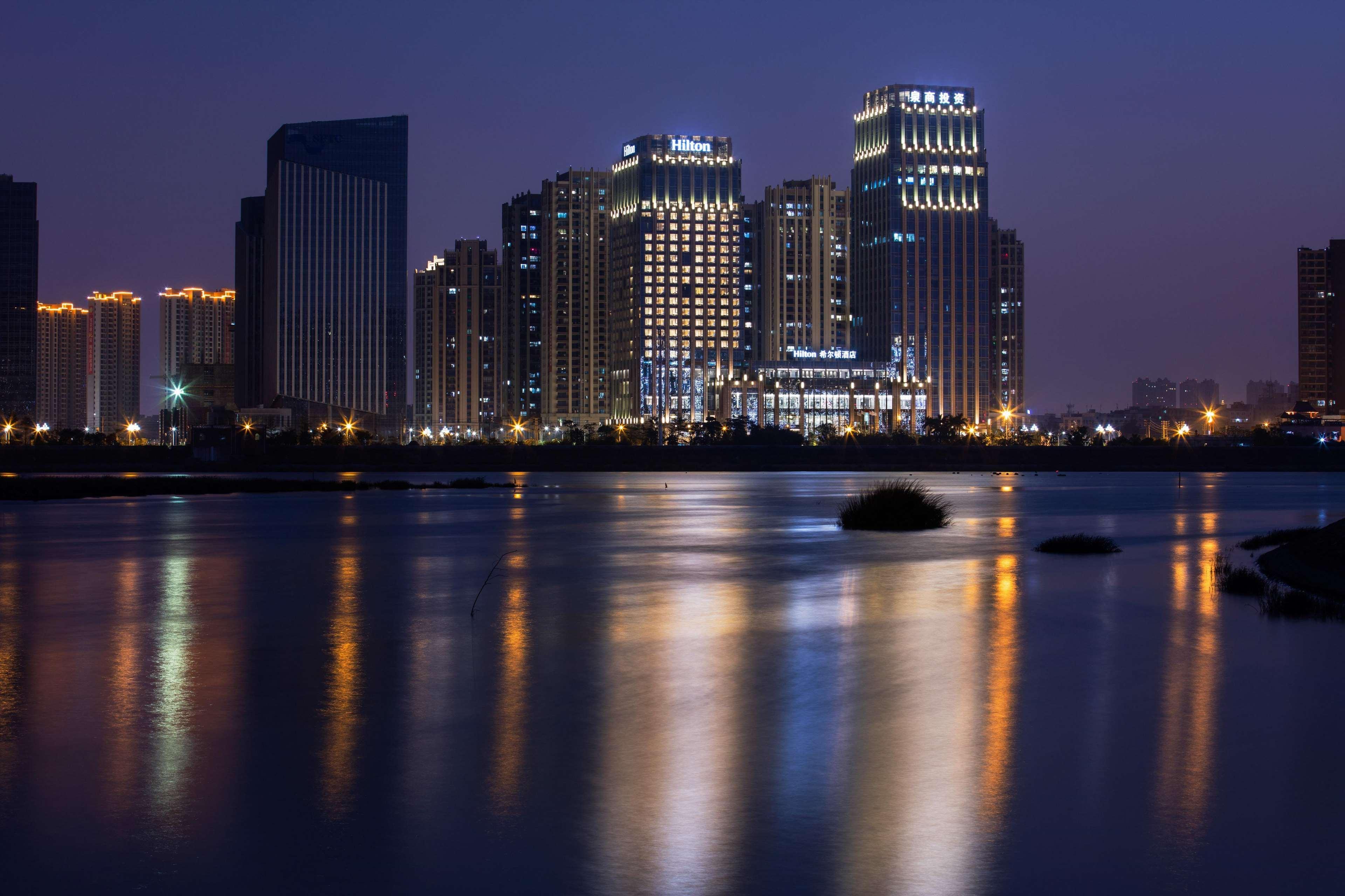 Hilton Quanzhou Riverside Exterior photo