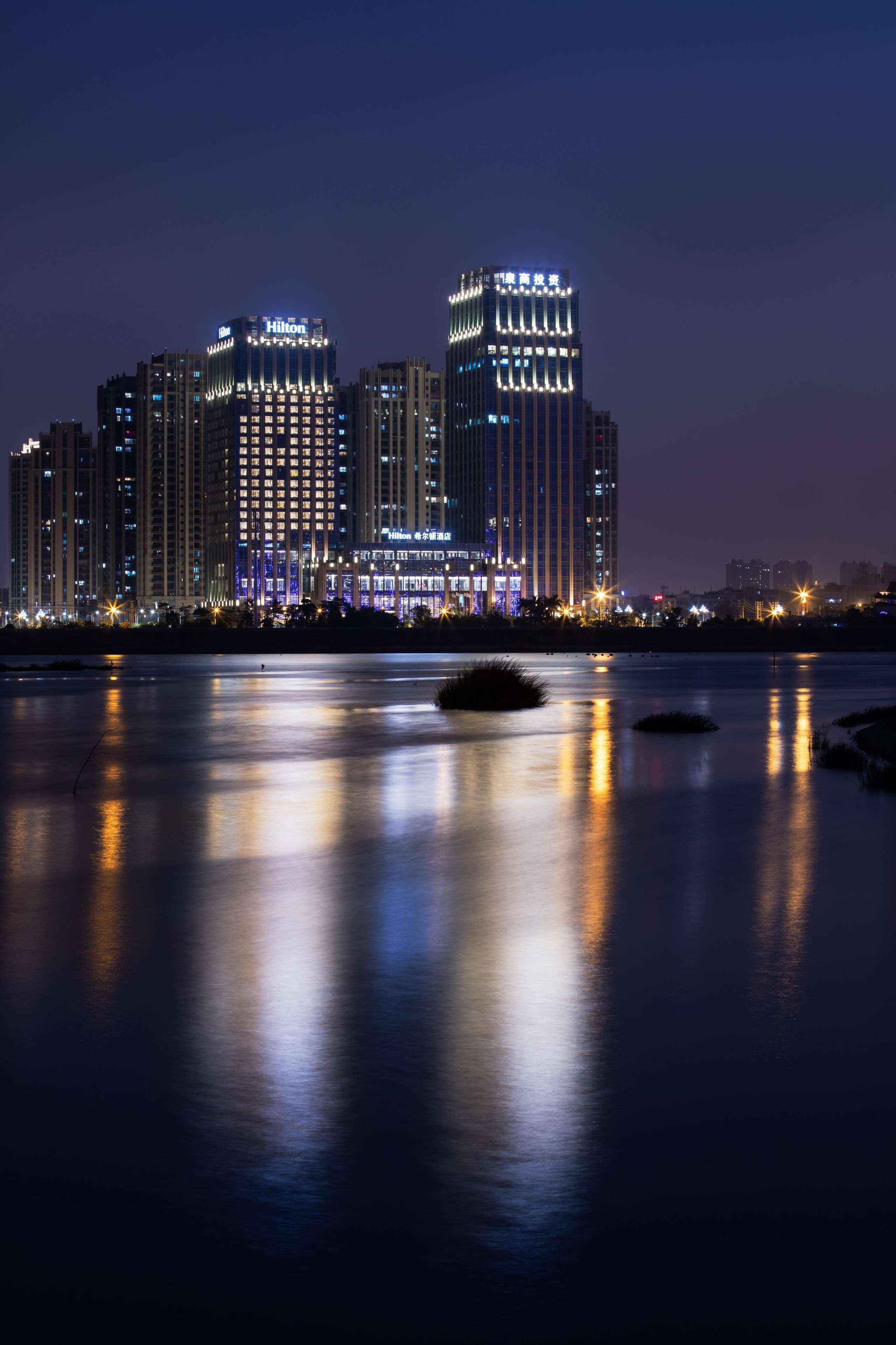 Hilton Quanzhou Riverside Exterior photo