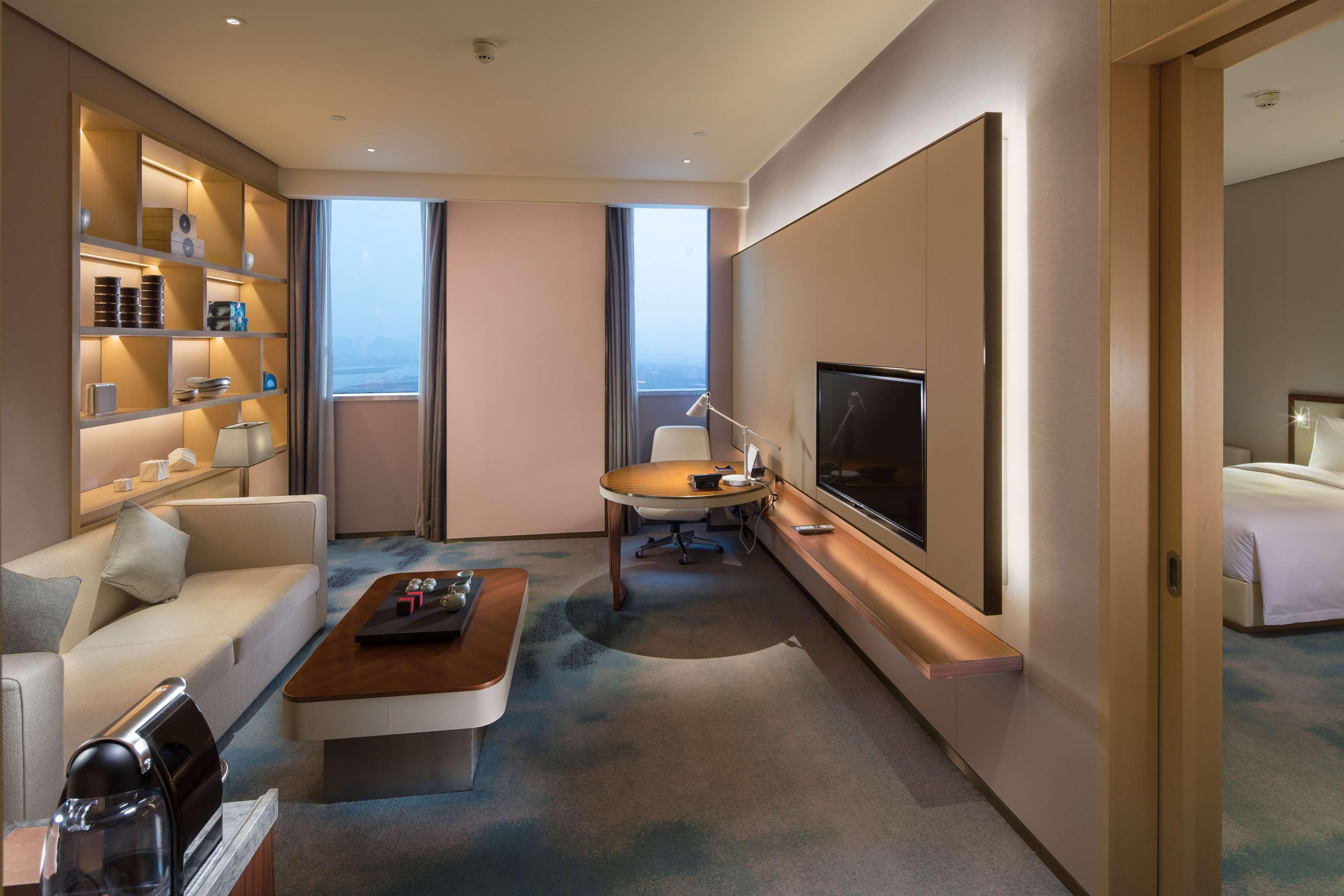 Hilton Quanzhou Riverside Exterior photo
