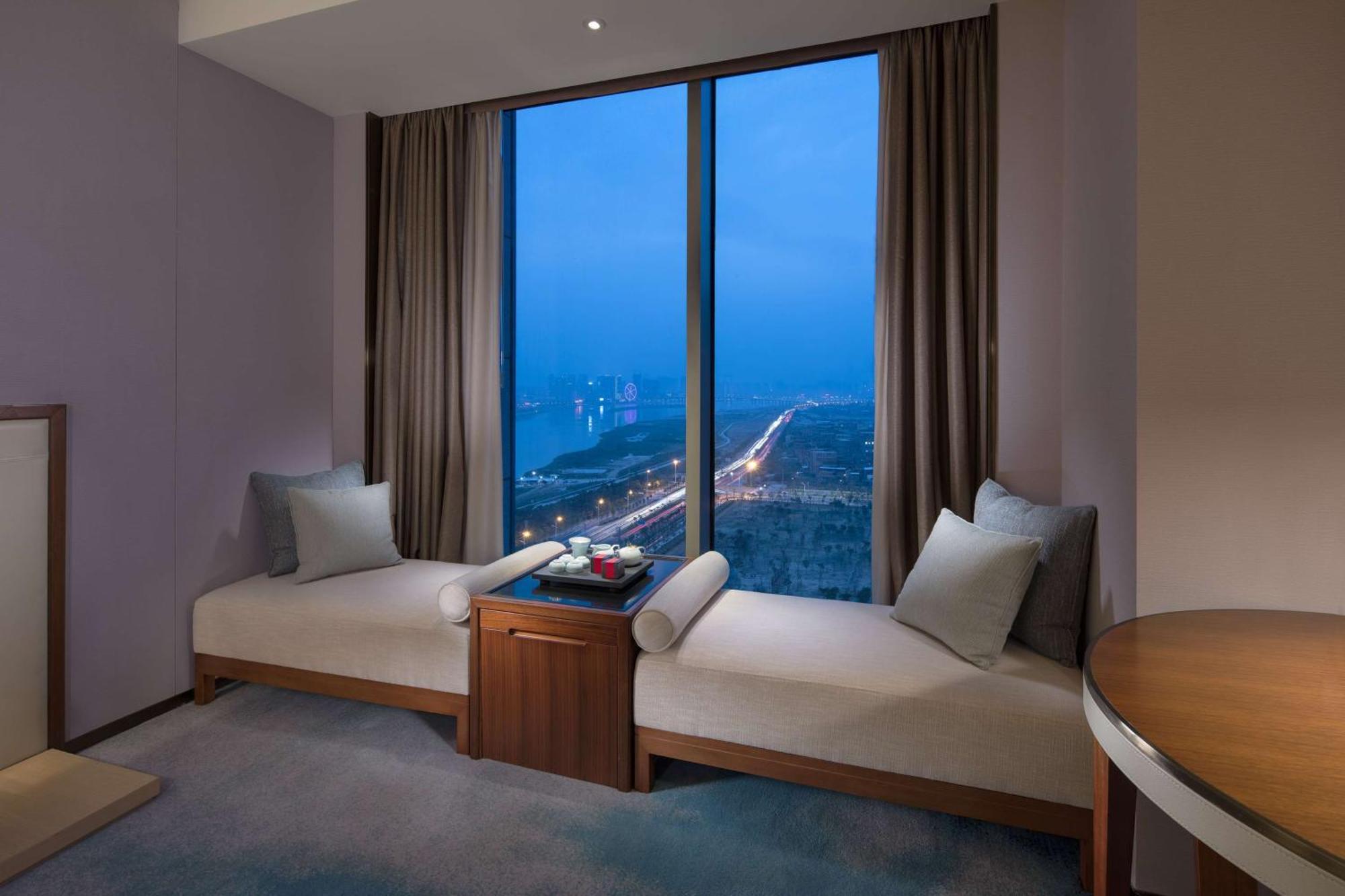 Hilton Quanzhou Riverside Exterior photo