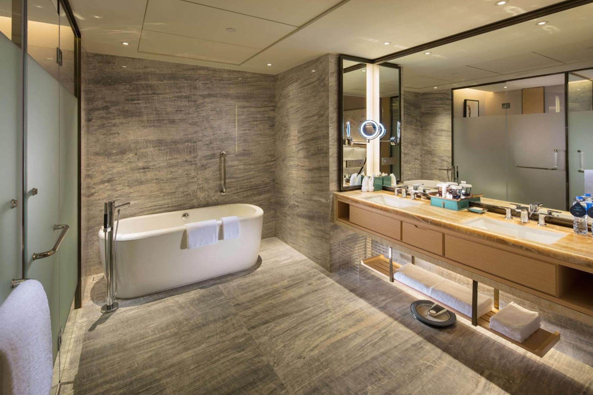 Hilton Quanzhou Riverside Exterior photo