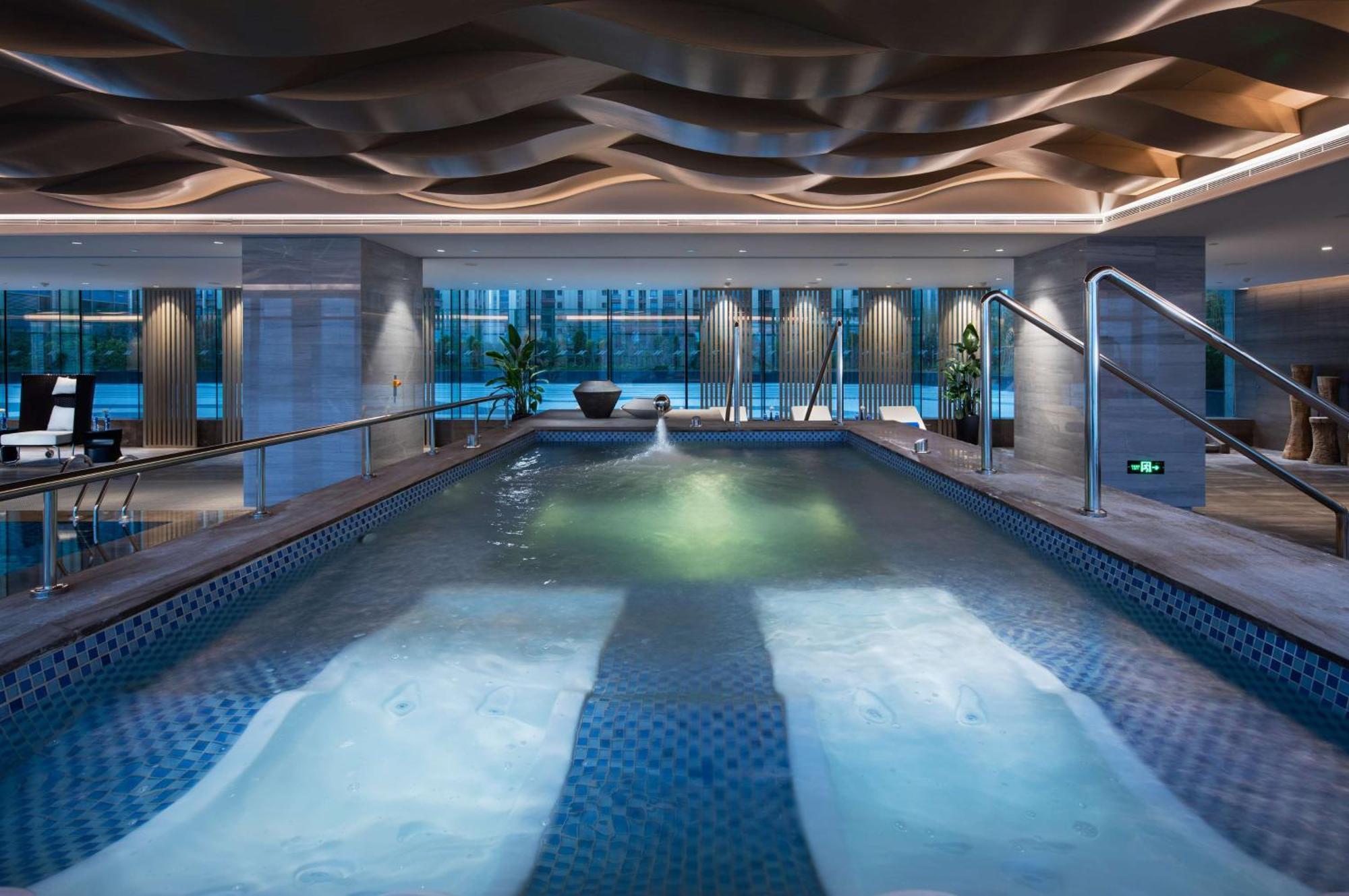 Hilton Quanzhou Riverside Exterior photo