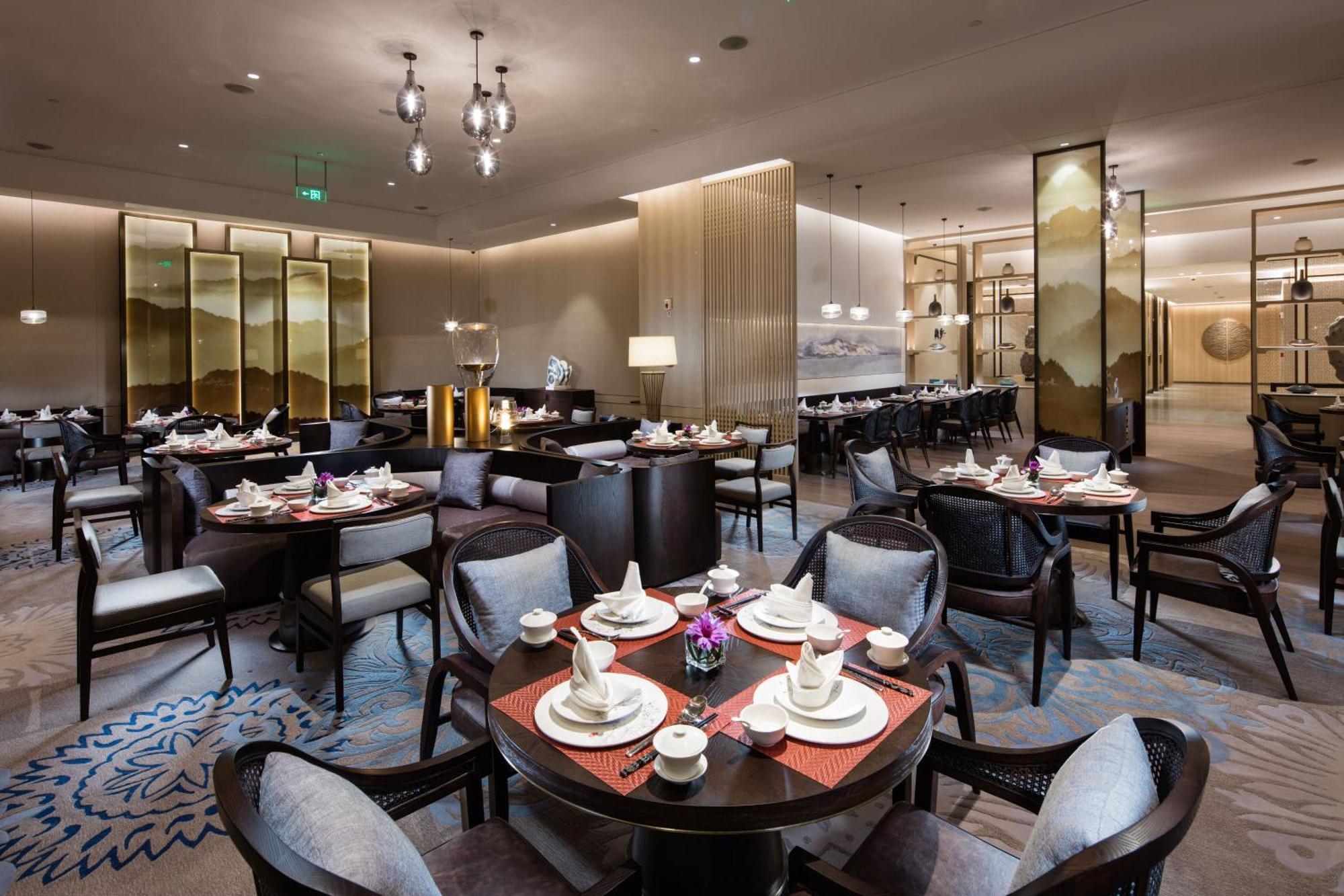 Hilton Quanzhou Riverside Exterior photo
